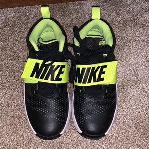 Nike Kid’s Team Hustle Shoes